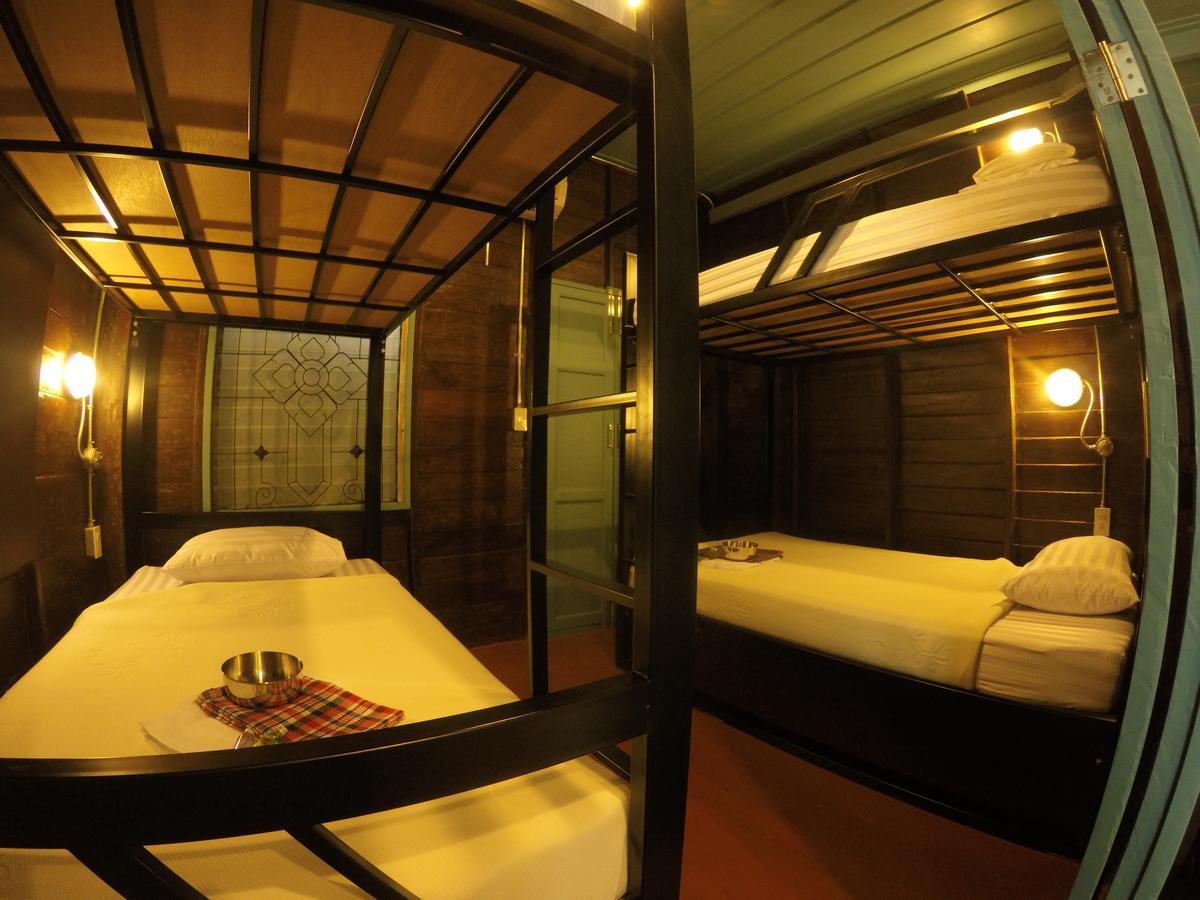 La Moon Hostel Bangkok Exteriér fotografie
